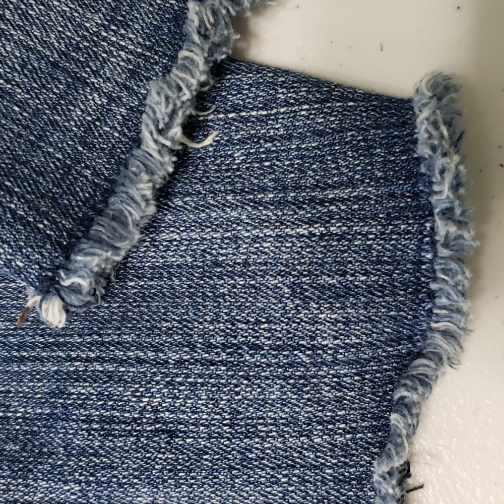 LEVI'S cutoff shorts - Picture 7 of 13